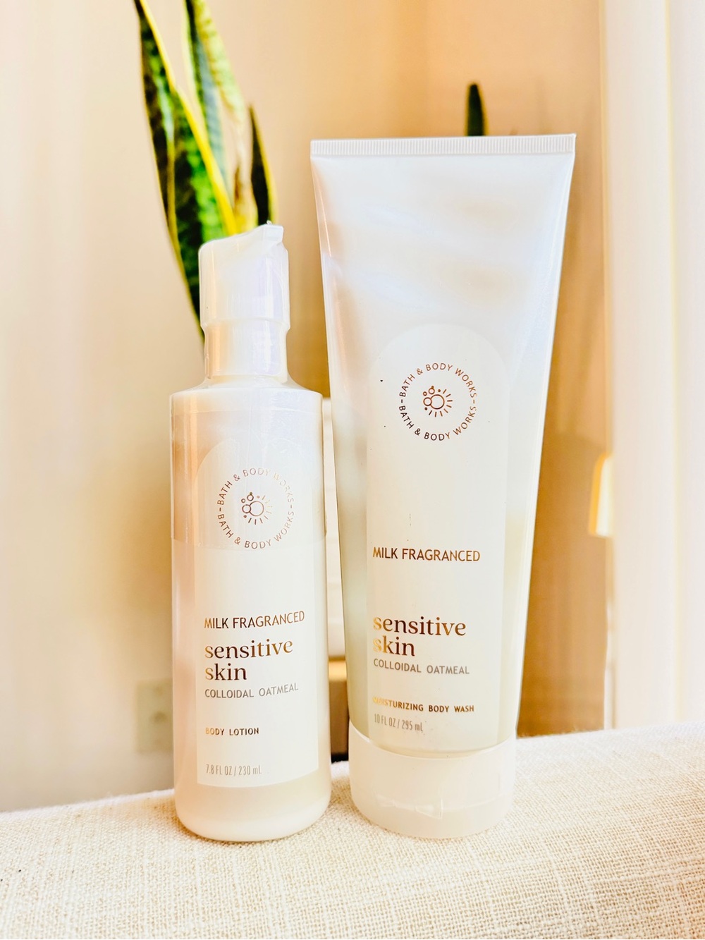 Bath & Body Works Sensitive Skin Milk Body Lotion & Wash — White